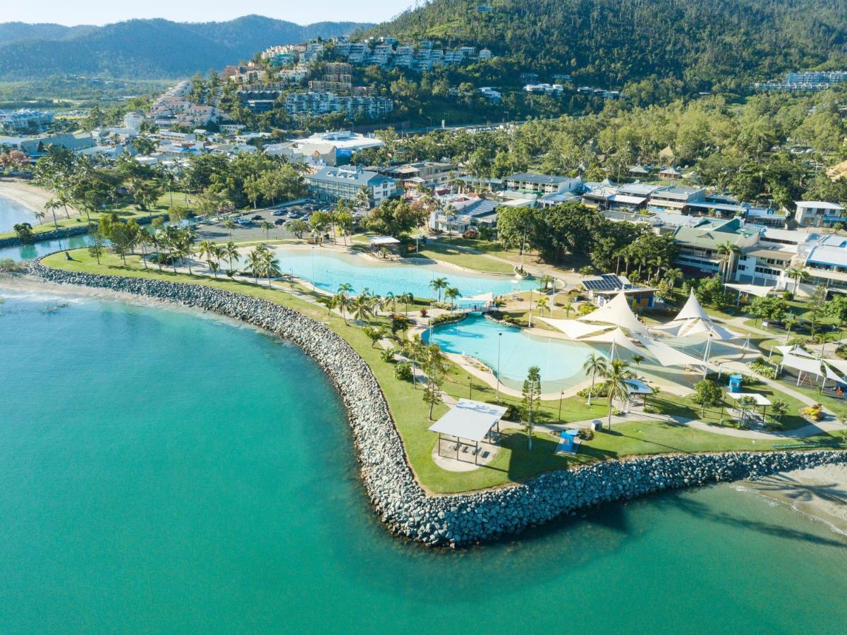 Airlie Sun & Sand Accommodation Studio #1 埃尔利海滩 外观 照片